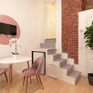 Relstay - Brera - Lovely 1br Milano